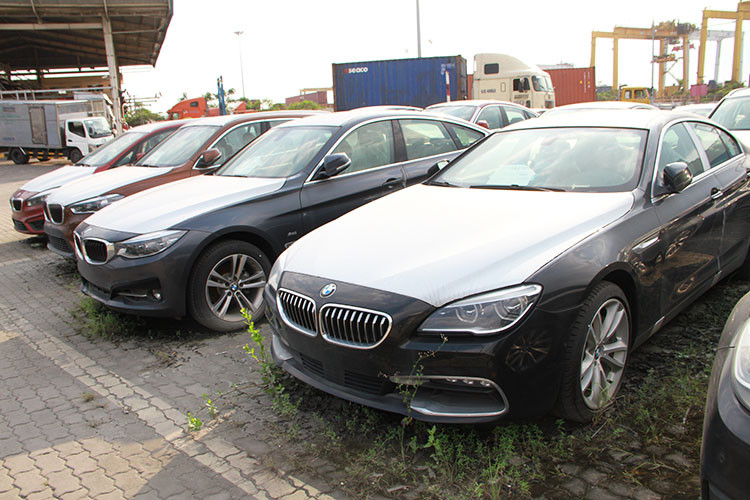 Tuy nhiên, ngoài số xe trên, 133 chiếc ôtô BMW nhập lậu do nhà phân phối khi đó là Euro Auto làm thủ tục hải quan đưa về Nam tại Chi cục Hải quan cửa khẩu cảng Sài Gòn khu vực 3 ngày 21/11/2016, thuộc cảng VICT (TP HCM) thì vẫn phải chờ phương án xử lý.