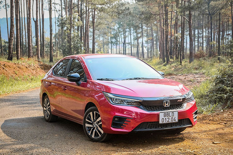 City va CR-V dang “gong ganh” doanh so mang xe oto Honda Viet Nam