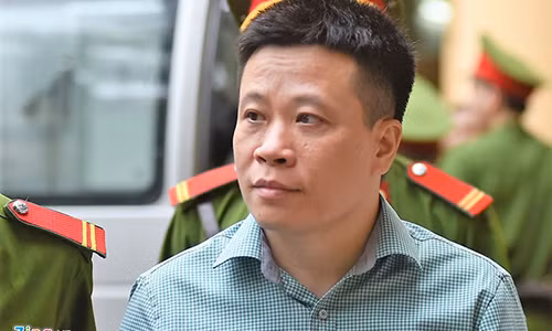 Trieu tap Ha Van Tham den phien xu 4 sep Loc hoa dau