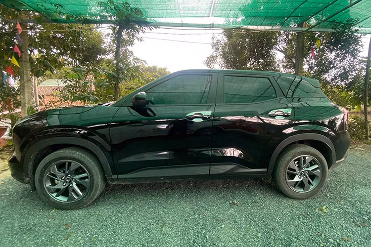 Như vậy, nếu không quá quan trọng việc lăn bánh xe mới, khách hàng chọn mua những chiếc Xforce siêu lướt đầu tiên có thể tiết kiệm được khoản tài chính ban đầu lên tới hơn 70 triệu đồng.