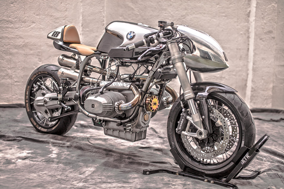 Hãng độ XTR Pepo vừa cho ra mắt chiếc The Silver Bullet MKII BMW R100 RS (viên đạn bạc). Đây là lần thứ 2 hãng độ xe BMW R100 RS. Trước đó, chiếc xe đã trở nên nổi tiếng và được trưng bày tại nhiều sự kiện môtô tốt nhất của châu Âu như Triển lãm Bike Shed Show, Wheels and Waves và Lễ hội BMW Motorrad Days.