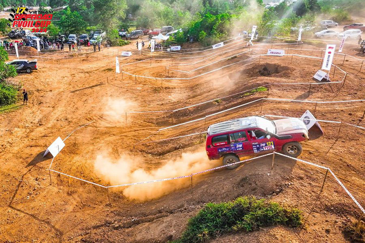 Giai dua oto PVOIL VOC 2024, bung no cam xuc nha vo dich-Hinh-8