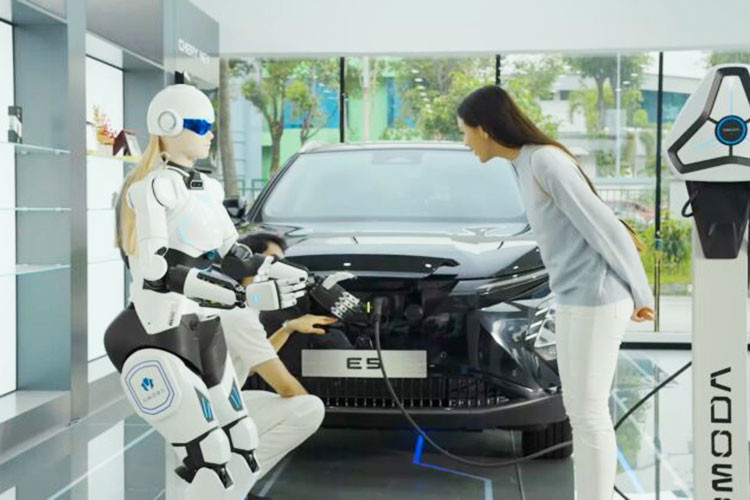 Robot co thay the con nguoi trong viec ban oto?