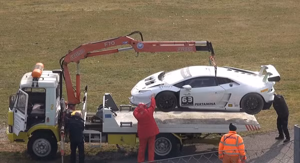 Lamborghini Huracan LP620-2 Super Trofeo gap nan