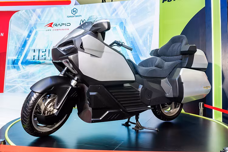 Ngoài ra, pin của Felo TOOZ còn hỗ trợ sạc TYPE 2 với việc sạc từ 20 - 80% chỉ trong 20 phút. Cùng với hệ thống V2L thì Felo TOOZ còn có thể đóng vai trò như nguồn cấp điện cho các thiết bị khác.