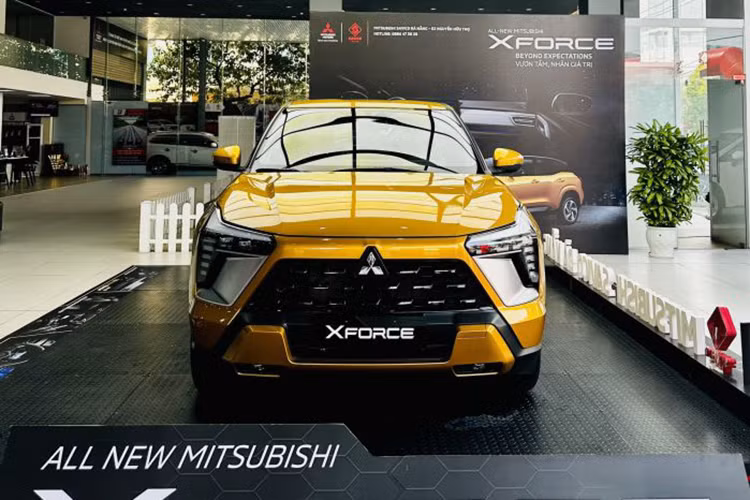 Loat oto Mitsubishi duoc uu dai manh tay trong thang 4/2024