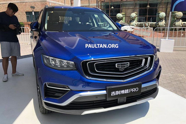 Hiện tại, nhà sản xuất ô tô Trung Quốc chưa công bố giá bán xe Geely Boyue Pro. Dự kiến, xe sẽ có mặt tại thị trường đại lục từ quý III năm nay.