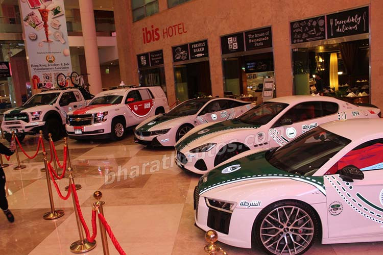 So với những chiếc siêu xe khác trong đội, chiếc AMG GT 63 S này sẽ có đế năm chỗ ngồi rộng rãi với bốn cửa và một cốp lớn phía sau. Nó sẽ phù hợp với việc áp chế nghi phạm hơn so với những chiếc siêu xe với chỉ hai chỗ ngồi. Bên cạnh chiếc xe này, đội xe cảnh sát Dubai còn sở hữu những chiếc sedan hiệu suất cao khác như BMW M6 Gran Coupe và Porsche Panamera Turbo S cùng Tesla Cybertruck sắp gia nhập đội hình.