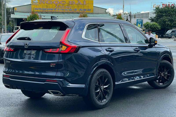 Honda CR-V giam 100 trieu dong tai dai ly Viet, xa hang ton-Hinh-3