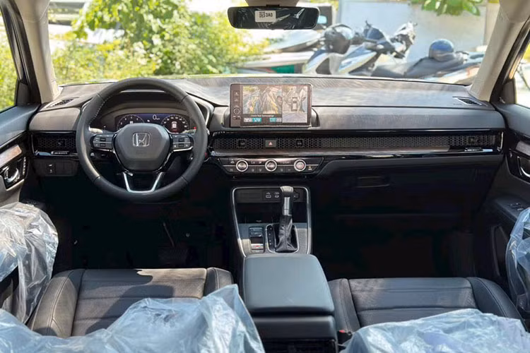 Honda CR-V giam 100 trieu dong tai dai ly Viet, xa hang ton-Hinh-2