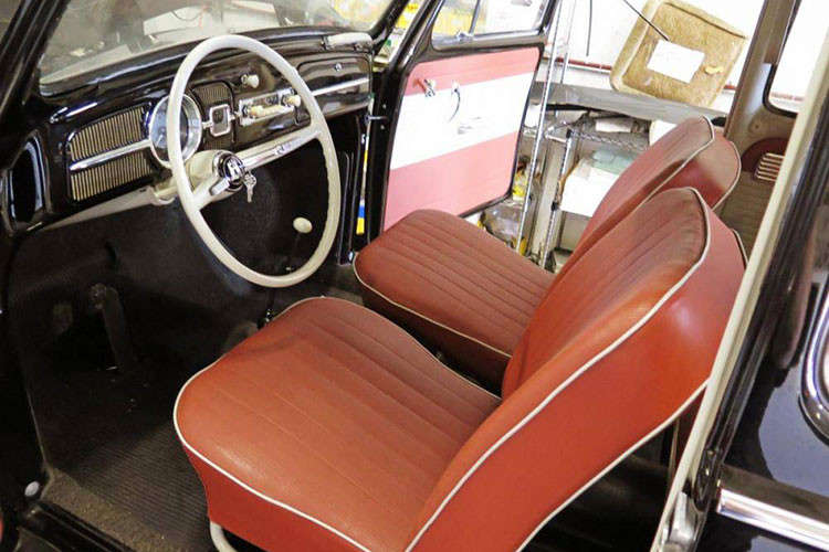 Chiếc xe này đã được mua mới bởi một người tên là Rudy Zvarich và thời khắc sau khi cầm chìa hóa trong tay, nó đã lái đến một căn nhà kho của một người bạn. Nó đã giữ ở đó trong 2 năm trước khi được chuyển đến một cơ sở mới, nơi nó đã nằm yên kể từ năm 1966 cho tới 2016 với chỉ 35 km trên đồng hồ công-tơ-mét.