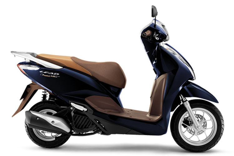 Phiên bản mới của Honda Lead 125 sẽ được bán ra thị trường vào ngày 10/7 tới đây tại các đại lý do Honda Ủy nhiệm với chế độ bảo hành 3 năm hoặc 30.000 km, tùy điều kiện nào đến trước.