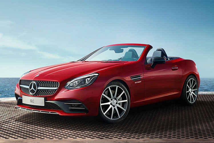 Tin đồn Mercedes-Benz khai tử SLC mui trần đã có từ năm ngoái. Hiện nay, nó là một sản phẩm lỗi thời và có doanh số rất kém. Quay trở lại tháng 8 năm ngoái, một số nguồn tin không tên có tiết lộ rằng SLC thế hệ hiện tại sẽ không hề có mẫu kế nhiệm. Tất nhiên thời điểm nó sẽ bị ngừng sản xuất thì vẫn là một bí ẩn.