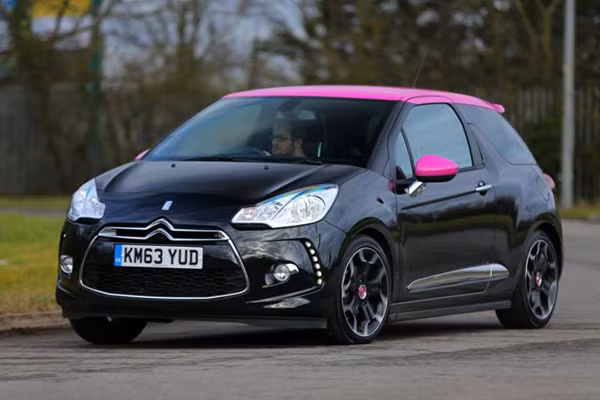 Citroen vuot mat Peugeot va Renault tai thi truong Phap