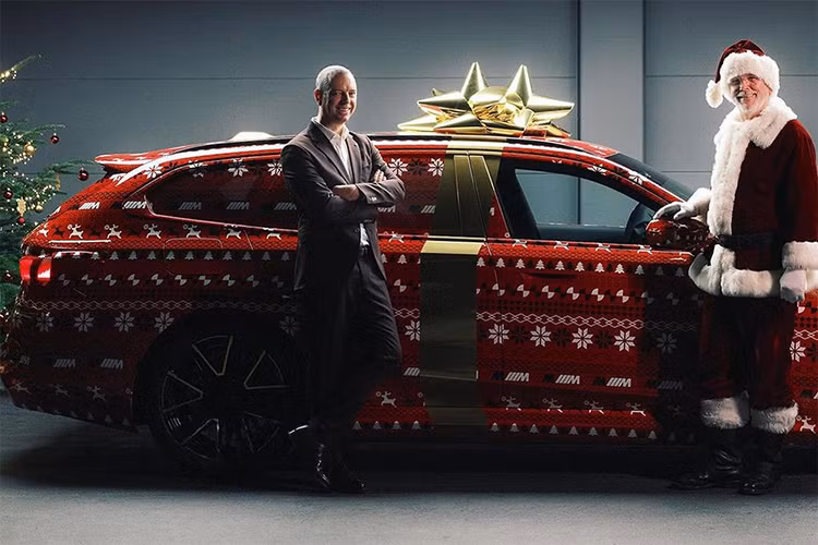 Các thành phần khác của hệ thống PHEV bao gồm hộp số tự động 8 cấp, hệ dẫn động 4 bánh xDrive thiên về cầu sau và dung lượng pin có thể lên tới 19,4kWh.