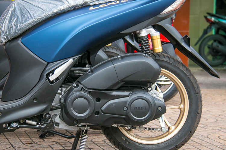 LEXi S thế hệ mới được trang bị động cơ 124,7 cc, làm mát bằng bằng chất lỏng. Khối động cơ này sản sinh công suất 11,7 mã lực tại 8.000 vòng/phút, mô-men xoắn cực đại 11,3 Nm tại 7.000 vòng/phút. Tỷ số nén của xe khá cao, lên đến 11,2:1.