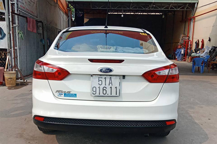 “Nếu không xử lý kịp thời thì tai nạn nghiêm trọng có thể xảy ra, ảnh hưởng đến tính mạng những người trên xe. Cả gia đình tôi vì quá hoảng sợ nên phải chuyển qua xe khác để tiếp tục hành trình. Sự việc này xảy ra trước sự chứng kiến của nhiều người vì chúng tôi đi theo đoàn với 3 xe khác”, theo ông Bình cho biết.