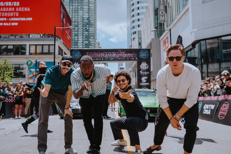 Sự kiện còn có sự xuất hiện của James Walker "Mr JWW", một Youtuber nổi tiếng về mảng xe. Anh được biết đến là một tay chơi xe thứ thiệt khi sở hữu bộ sưu tập toàn hàng khủng như: McLaren Senna MSO, Porsche 911 GT3, McLaren 720S MSO Velocity Edition…