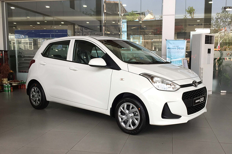 Cái tên tiếp theo cũng thuộc gia đình Hyundai là Grand i10 với 3.860 xe đến tay người tiêu dùng, nhiều hơn 219 xe so với cùng kỳ năm 2019 (3.641 xe). Giá xe Hyundai Grand i10 tại Việt Nam cho 9 phiên bản, cả sedan và hatchback từ 315-415 triệu đồng.
