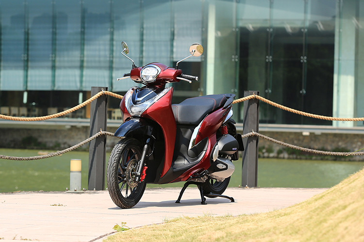 Sh mode 125cc phiên bản hoàn toàn mới sẽ chính thức bán ra thị trường vào ngày 26-7-2020 thông qua các Cửa hàng Bán xe và Dịch vụ do Honda Ủy nhiệm (HEAD) trên toàn quốc với thời gian bảo hành 3 năm hoặc 30.000 km (tùy theo điều kiện nào đến trước).