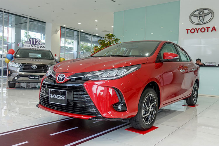 Toyota Vios tai Viet Nam giam 35 trieu dong, 