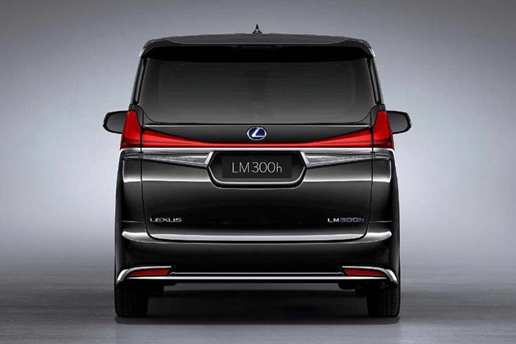 Thông tin về động cơ của Lexus LM 2020 tại thị trường Indonesia cũng chưa được hé lộ. Tuy nhiên, qua hình ảnh bảng giá trên, có thể thấy mẫu MPV này tại Indonesia không dùng hệ thống động cơ hybrid với máy xăng 4 xi-lanh, dung tích 2,5 lít và mô-tơ điện như ở những thị trường khác. 