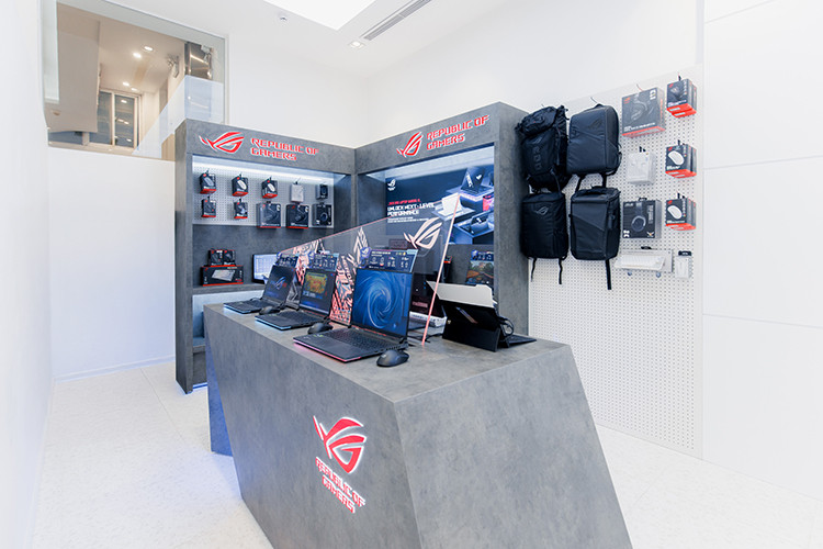 Ra mat ASUS Exclusive Store dau tien tai Viet Nam-Hinh-3