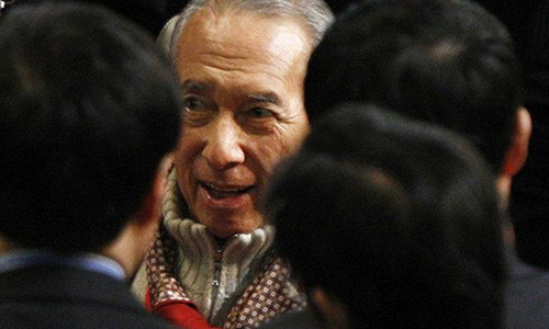 Ông vua sòng bạc Macau có một cuộc sống khá thăng trầm khi còn nhỏ.