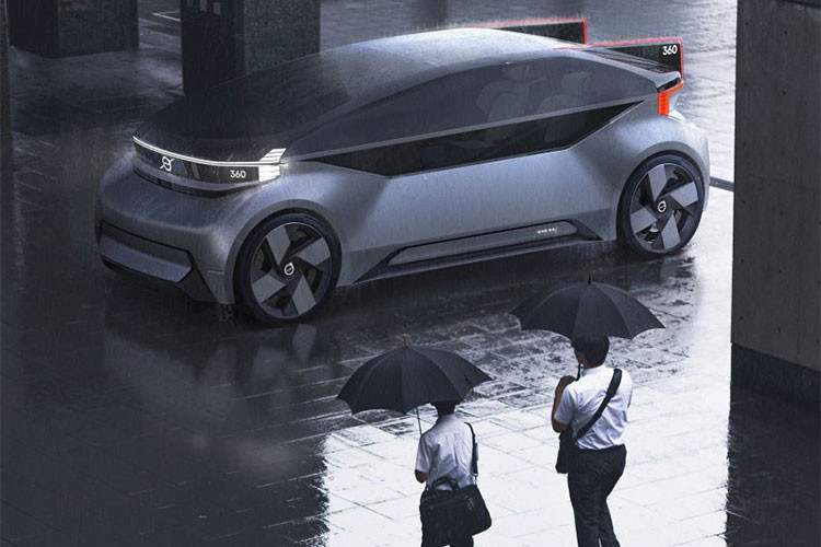 Không những vậy, an toàn của hành khách bên trong cũng là một điểm quan trọng mà Volvo 360c chú ý tới bởi khả năng tùy biến như trên của xe ảnh hưởng trực tiếp đến độ an toàn. Do vậy, trên mẫu xe concept này, hãng xe Thụy Điển đã phát triển một bộ chăn đặc biệt có tác dụng như một hệ thống đai an toàn 3 điểm tương tự như dây an toàn trên các ôtô thông thường, được thiết kế để cho việc nằm ngủ khi di chuyển.