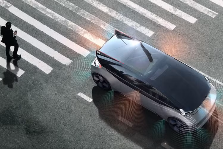 Đối với những người thường xuyên phải công tác bay đi bay lại bằng đường hàng không, hiển nhiên Volvo 360c là “âm thanh đến từ thiên đường”. Cụ thể, với mẫu xe concept tự lái mới này, hãng xe ôtô Volvo nhắm đến các chuyến bay nội địa có cự ly ngắn trong khoảng 300 km.