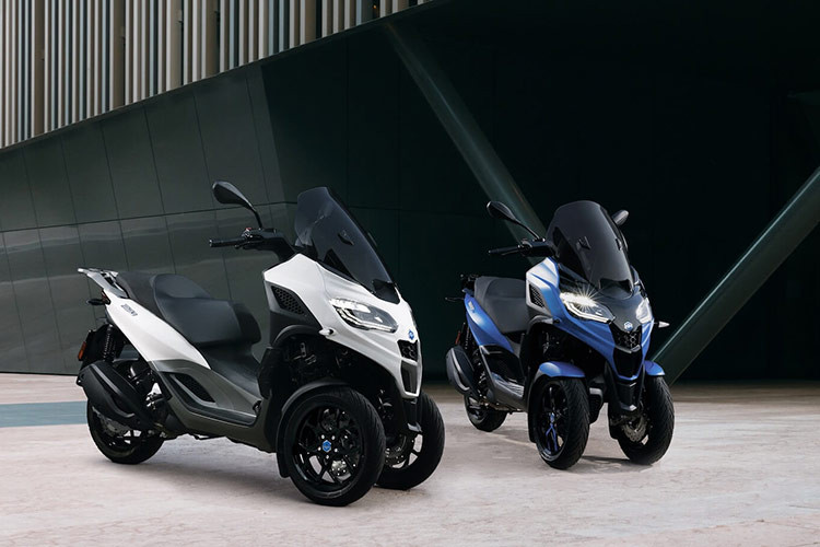  Piaggio MP3 310 2025 mới ra đời, là thế hệ thứ ba của dòng xe ga ba bánh hạng 300cc tới từ hãng Pontedera. Nó kế thừa nhiều công nghệ khác nhau từ các "người anh lớn" của mình nhưng mang đến ra mắt động cơ mới thuộc dòng hiệu suất cao HPE (High Performance Engine).