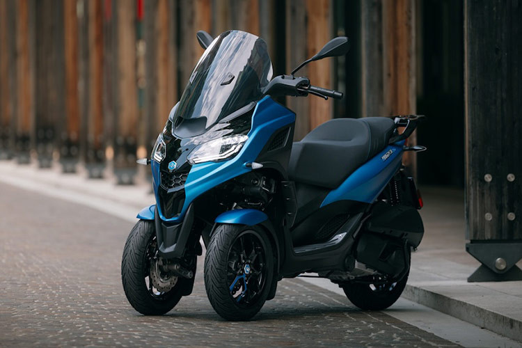 Mô-men xoắn cực đại là 27,3Nm tại 6.000 vòng/phút. Tốc độ tối đa tăng từ 120km/h trước đó lên 129km/h. Về mức tiêu thụ, công ty tuyên bố rằng chúng thấp hơn so với động cơ 300 hpe, từ 31,2km/l lên 32,3km/l theo chu trình WMTC.