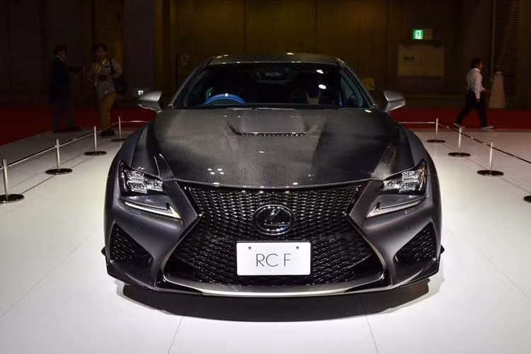 Lexus IS F là một dự án về siêu xe sang trọng siêu nhanh của thuong hiệu xe sang Lexus nhà Toyota nhắm đến việc cạnh tranh với những đối thủ cùng phân khúc đến từ thương hiệu Đức (BMW M3, Audi RS4 và Mercedes C-Class AMG) hay Cadillac CTS-V từ thương hiệu Mỹ.