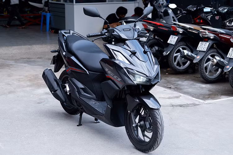 Honda Vario 160 bat ngo giam gan 20 trieu tai Viet Nam