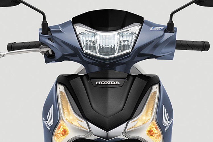 Honda Future FI 125cc 2020 mới vẫn được thiết kế trên ý tưởng “Đẳng cấp xe số Mạnh mẽ &amp; Lịch lãm”, mang kiểu dáng cao cấp với sự trau chuốt đầy tinh tế trong từng đường nét. Xe sở hữu hệ thống đèn pha LED mang lại nhiều lợi ích cho khách hàng sử dụng hàng ngày như: cường độ ánh sáng mạnh, tiết kiệm ắc quy, an toàn khi đi vào ban đêm, nhìn rõ xe đi ngược chiều và kéo dài tuổi thọ bóng.