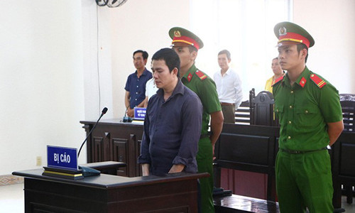 Ngay tan cua ga chong giet vo roi len facebook bay to...nho nhung