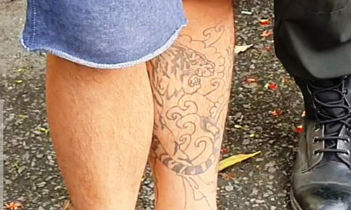 Bi an hinh xam ho o chan cua cac 'ong trum' ma tuy-Hinh-2