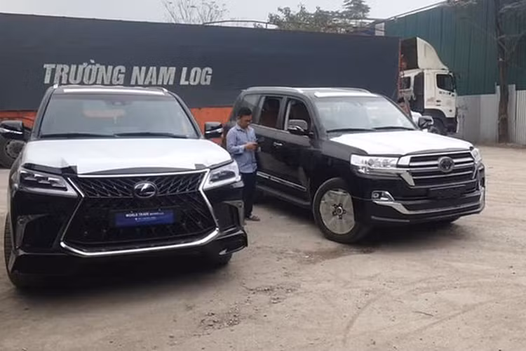 Xe sở hữu khối động cơ V8 dung tích 5,7 lít vô cùng mạnh mẽ. “Trái tim” khủng mang lại cho chiếc SUV công suất 381 mã lực và mô-men xoắn cực đại đạt 545 Nm, kết hợp số tự động 6 cấp, hệ dẫn động 2 cầu và hệ thống treo chủ động. Giá xe Toyota Land Cruiser MBS tại Việt Nam được chào bán khoảng hơn 10 tỷ đồng.