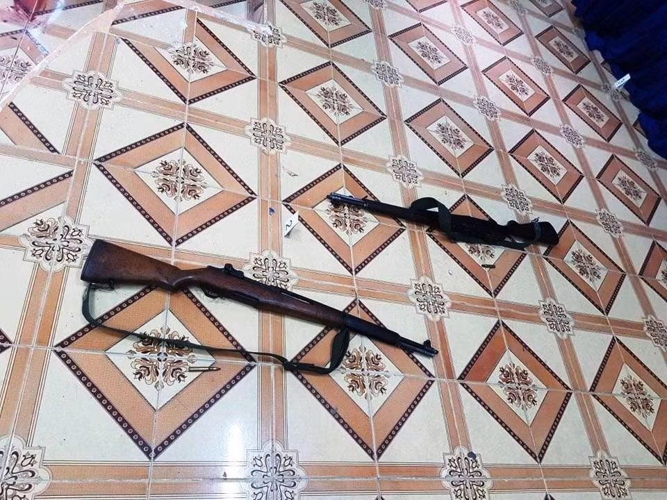 Can canh 2 khau sung ban Pho Chu tich HDND phuong-Hinh-3