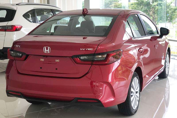 Honda City tai Viet Nam tiep da giam gia, cao nhat 60 trieu dong-Hinh-3