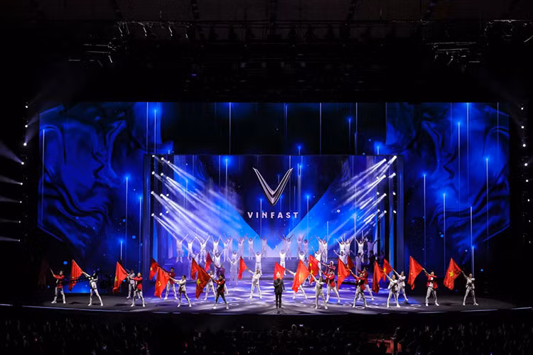 Hon 3.000 nguoi tham du dai nhac hoi Cong dong VinFast toan cau-Hinh-4