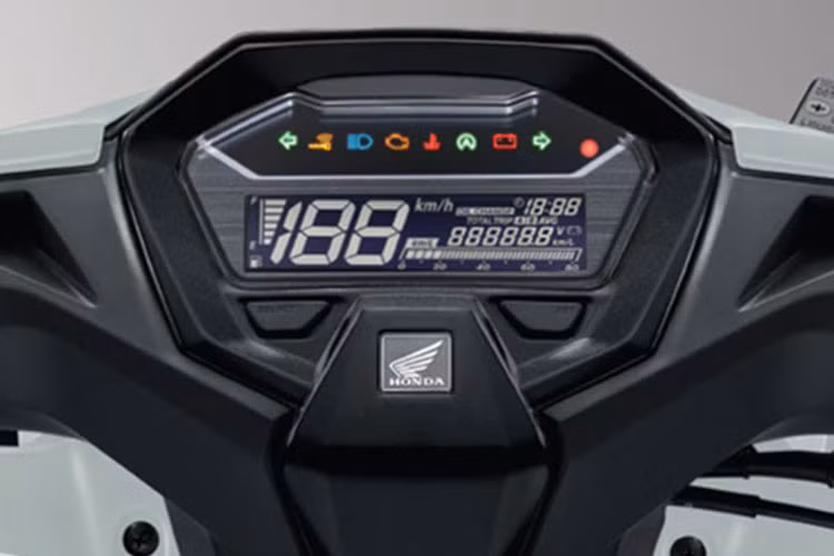 Xe cũng được trang bị cụm đồng hồ kỹ thuật số toàn phần hiển thị đầy đủ các thông số giúp người điều khiển nắm bắt được tình trạng xe một cách tối ưu nhất. 