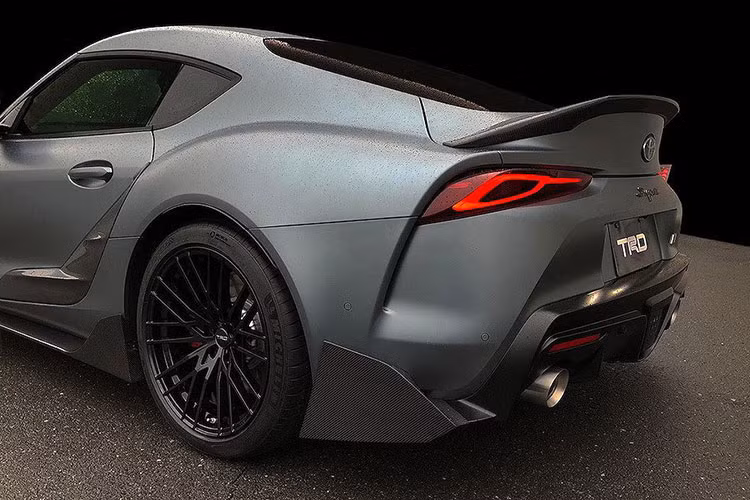 Dù hiện được coi là concept, nhưng những chi tiết xuất hiên trên GR Supra Performance Line chắc chắn sẽ được TRD thương mại hóa sau khi xe bán ra. Với GR Supra Performance Line, tạm thời TRD sẽ chú trọng tới việc nâng cao tính thẩm mỹ và hiệu năng khí động học của Supra thế hệ thứ 5.