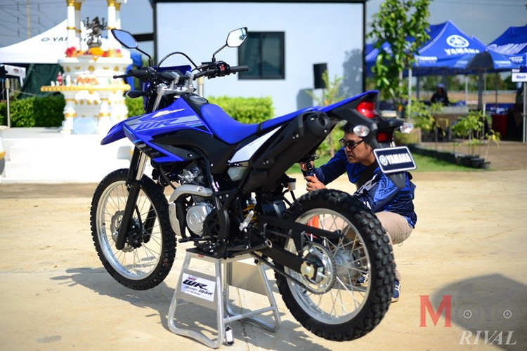 Yamaha WR155 cỡ nhỏ là mẫu xe địa hình hoàn toàn mới của hãng xe máy đình đám Nhật Bản khi mà hầu hết tất cả các bộ phận trên chiếc xe đều được làm và thiết kế mới, không dựa trên nền tảng cơ bản của bất kỳ chiếc xe nào cùng hãng trước đó.