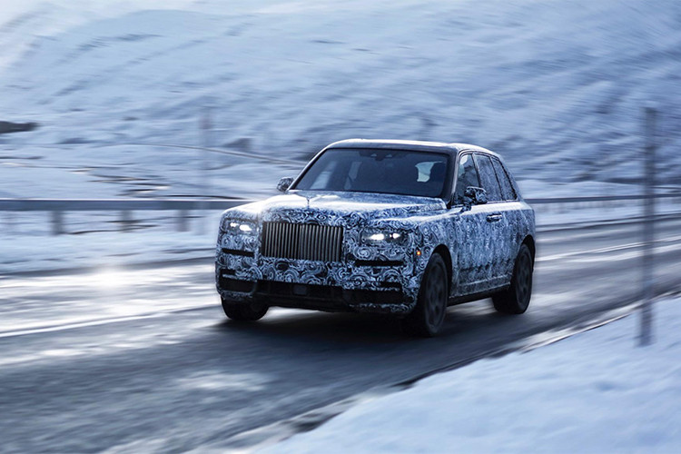 Hãng siêu xe sang Rolls-Royce và kênh truyền hình National Geographic sẽ cùng hợp tác để thực hiện những thước phim, hình ảnh cập nhật hàng ngày về quá trình thử nghiệm Cullinan tại Bắc Âu, Trung Đông và Hoa Kỳ trong thời gian trước sự kiện ra mắt vào cuối năm nay.