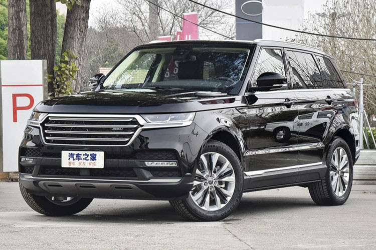 Hunkt Canticie là một mẫu SUV to lớn, có diện mạo bên ngoài gần như giống hệt mẫu xe sang Anh Quốc, thế nhưng giá bán thì rẻ bằng mấy lần Range Rover. Hunkt Canticie có giá khởi điểm từ 159.800 – 243.800 nhân dân tệ (tương đương 530 – 808 triệu đồng). 