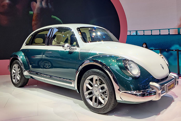 Great Wall được thành lập năm 1984, là nhà sản xuất ô tô lớn thứ 8 tại Trung Quốc. Tại Triển lãm ôtô Thượng Hải vào tháng 4/2021, hãng này đã giới thiệu mẫu xe ORA Punk Cat nhái Volkswagen, và đáng chú hơn là mẫu xe này chẳng khác nào bản sao chép của Volkswagen Beelte.