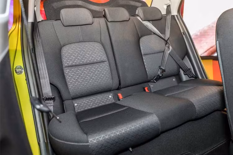 Tại thị trường Malaysia, mẫu xe Kia Picanto 2018 (Morning tại Việt Nam) có giá dự kiến từ khoảng 49.888 RM (tương đương 282 triệu đồng).