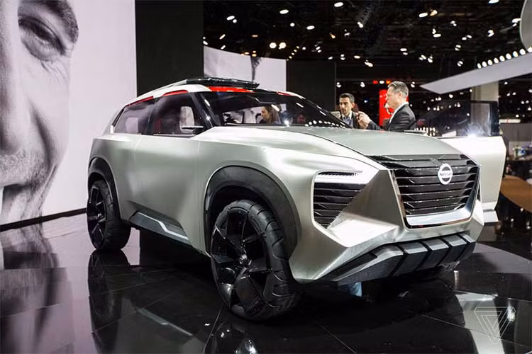 Nissan vừa giới thiệu mẫu concept mới nhất tại Triển lãm ôtô Detroit 2018. Mẫu SUV concept này được trang bị ba hàng ghế - đại diện cho hướng thiết kế của Nissan vào năm 2020 và cả sau này. Nissan Xmotion Concept mới, mẫu SUV thông minh và thân thiện với môi trường.