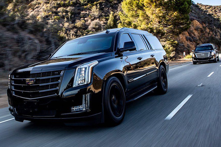 Với những gì đem lại, hãng độ AddArmor của Mỹ đã treo giá cho chiếc SUV chống đạn Cadillac Escalade Executive Protection Package của họ là 350.000 USD (tương đương 8,12 tỷ đồng).